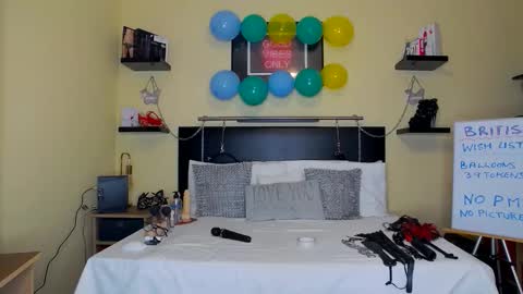 Snapshot of inannalove chatting on September 25, 2025, 9:24 am inannalove online show from September 25, 2025, 9:24 am