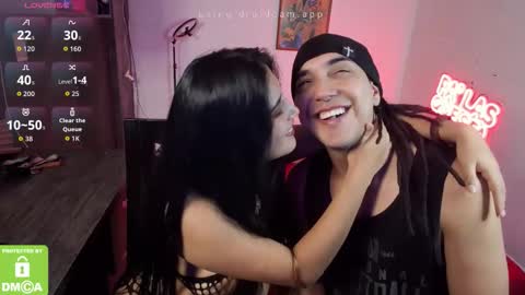 Snapshot of incubus2sucubus chatting on February 18, 2026, 6:37 pm incubus2sucubus online show from February 18, 2026, 6:37 pm