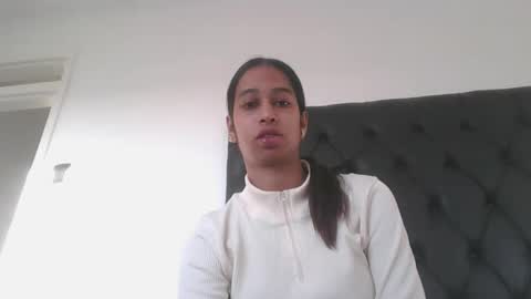 indanbella19 online show from May 25, 2026, 5:35 am