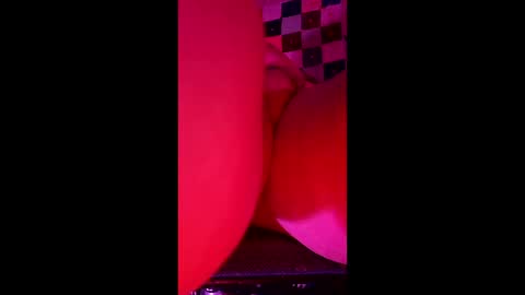 Snapshot of indegeniouscreature chatting on January 11, 2026, 6:29 am indegeniouscreature online show from January 11, 2026, 6:29 am