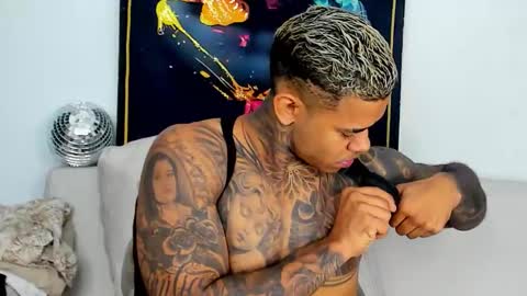 Snapshot of independent_project chatting on January 11, 2026, 8:08 am Jacobo online show from January 11, 2026, 8:08 am