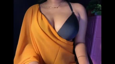 Snapshot of indian_raya chatting on March 8, 2026, 6:44 pm Raya online show from March 8, 2026, 6:44 pm