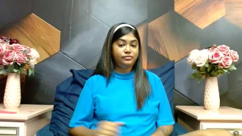 Snapshot of indian_rimmelx chatting on January 5, 2025, 11:04 am Melz online show from January 5, 2025, 11:04 am