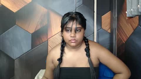 Snapshot of indian_rimmelx chatting on October 7, 2025, 6:32 am Melz online show from October 7, 2025, 6:32 am