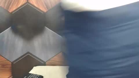 Melz online show from April 1, 2026, 6:03 am