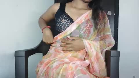 Snapshot of indian_saanvi chatting on February 3, 2026, 4:32 am Saanu online show from February 3, 2026, 4:32 am