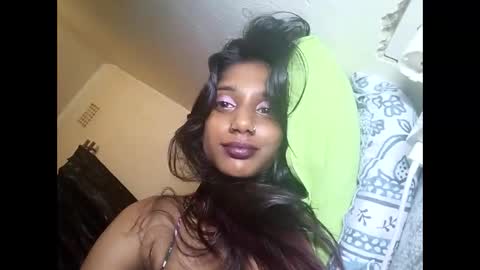 Snapshot of indian_succubus chatting on January 10, 2026, 7:59 pm Perky baby online show from January 10, 2026, 7:59 pm