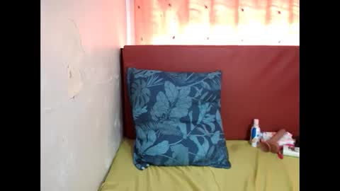 Snapshot of indian_sunshine chatting on September 9, 2025, 6:57 am indian_sunshine online show from September 9, 2025, 6:57 am