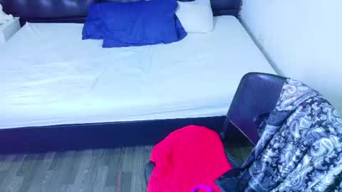 indian_whore18 online show from July 10, 2026, 3:11 am