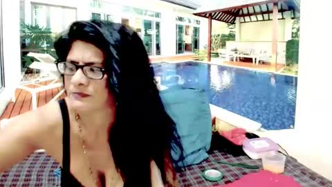 Femiez online show from January 27, 2025, 5:58 am