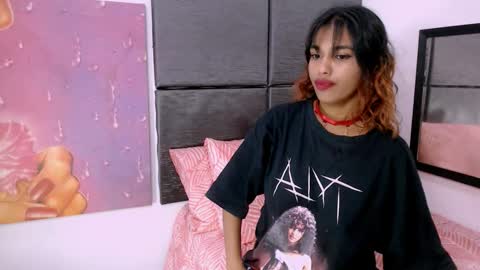 Snapshot of indianangelx chatting on January 16, 2026, 9:35 am indianangelx online show from January 16, 2026, 9:35 am