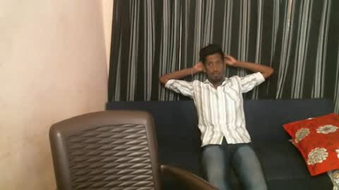 indian slim boy with big for u online show from June 19, 2026, 9:02 am