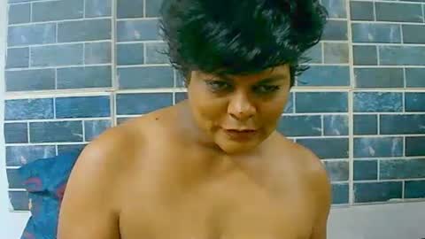 Snapshot of indiancherrypie chatting on December 6, 2024, 1:22 pm indiancherrypie online show from December 6, 2024, 1:22 pm