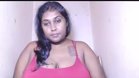 Snapshot of indiancoco chatting on March 4, 2026, 6:25 pm candice online show from March 4, 2026, 6:25 pm