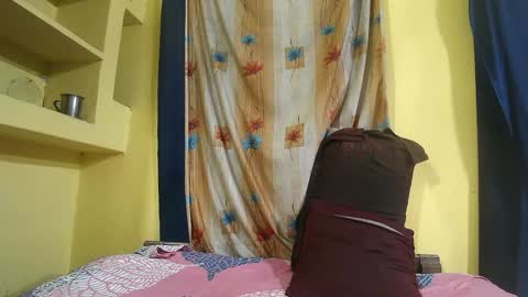 Snapshot of indiancumking chatting on December 9, 2024, 1:34 pm inindiancumking online show from December 9, 2024, 1:34 pm