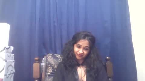 Snapshot of indiancutiexo chatting on November 5, 2025, 10:54 pm indiancutiexo online show from November 5, 2025, 10:54 pm