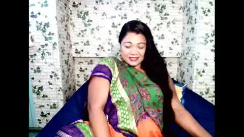 Snapshot of indiandelia chatting on January 15, 2025, 5:50 am indiandelia online show from January 15, 2025, 5:50 am
