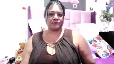 Snapshot of indiandelia chatting on January 21, 2025, 8:11 pm indiandelia online show from January 21, 2025, 8:11 pm