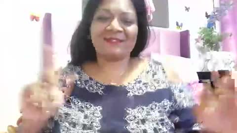 Snapshot of indiandelia chatting on January 26, 2025, 6:48 pm indiandelia online show from January 26, 2025, 6:48 pm