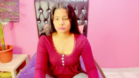 PARADISEQUEEN online show from June 30, 2026, 6:36 am