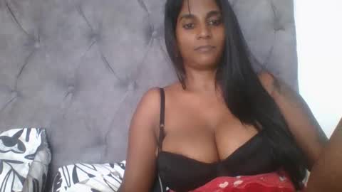 priya online show from January 13, 2025, 10:03 am