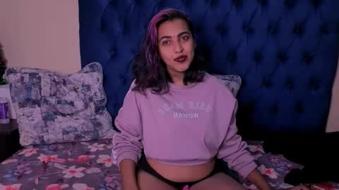 Mishka online show from November 29, 2025, 5:38 pm