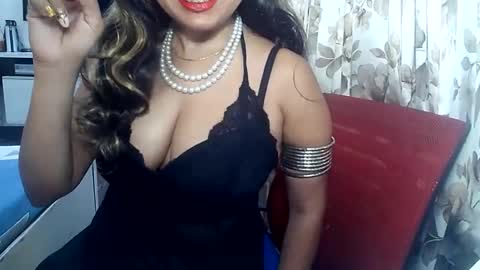 Snapshot of indianrads9 chatting on January 25, 2025, 6:12 am Radha online show from January 25, 2025, 6:12 am