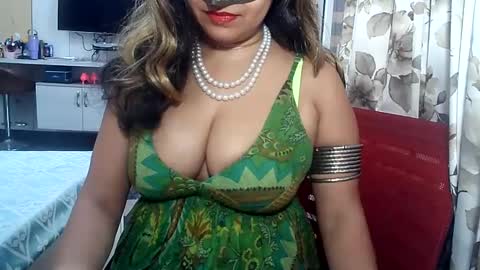 Snapshot of indianrads9 chatting on February 5, 2025, 6:35 am Radha online show from February 5, 2025, 6:35 am