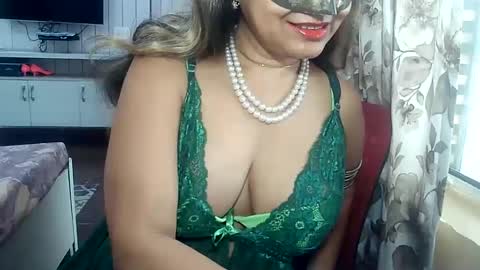 Snapshot of indianrads9 chatting on February 19, 2025, 7:50 am Radha online show from February 19, 2025, 7:50 am