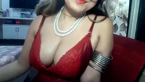 Snapshot of indianrads9 chatting on February 28, 2025, 5:59 pm Radha online show from February 28, 2025, 5:59 pm