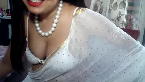 Snapshot of indianrads9 chatting on October 6, 2025, 6:44 am Radha online show from October 6, 2025, 6:44 am