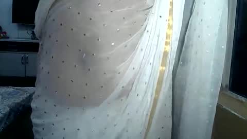 Snapshot of indianrads9 chatting on October 26, 2025, 8:37 pm Radha online show from October 26, 2025, 8:37 pm