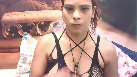 Snapshot of indiansexyass4u2luv chatting on January 4, 2025, 8:59 pm indiansexyass4u2luv online show from January 4, 2025, 8:59 pm