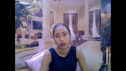 indiansexybutt4u2luv online show from March 3, 2026, 5:57 am