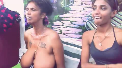 indiansexyslender4u2luv online show from January 23, 2025, 9:39 am