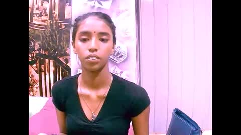 indiansexyslender4u2luv online show from March 6, 2025, 6:30 am