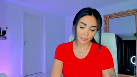 Hellen online show from September 30, 2025, 1:05 pm