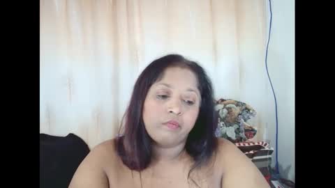 Snapshot of indiantasha chatting on March 3, 2025, 6:33 pm indiantasha online show from March 3, 2025, 6:33 pm