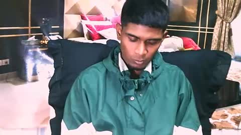 Snapshot of indianthuggin chatting on June 13, 2026, 5:33 pm BabyFace online show from June 13, 2026, 5:33 pm
