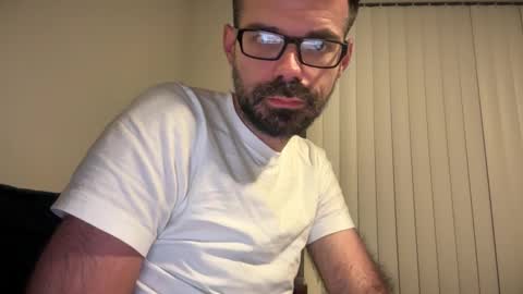 just1dude online show from November 5, 2025, 8:14 am