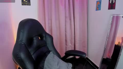 Diana online show from November 16, 2025, 2:50 am