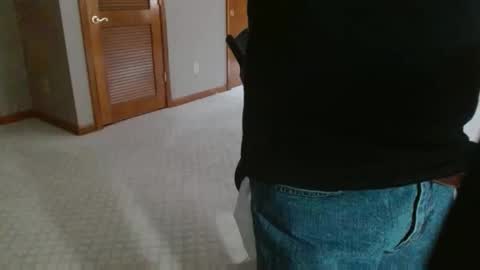 Indyguy7636 online show from December 3, 2025, 4:16 pm