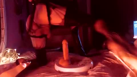 Snapshot of ineedsomebodytolove14 chatting on December 15, 2024, 5:23 am Lovely Marny online show from December 15, 2024, 5:23 am