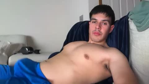 Lucas online show from October 26, 2025, 5:02 am