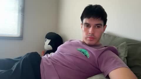 Lucas online show from November 2, 2025, 5:48 pm