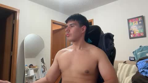 Lucas online show from November 12, 2025, 1:50 am