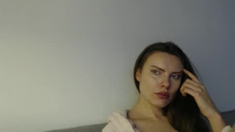 Snapshot of infinitiq45 chatting on December 20, 2025, 2:57 pm Sweet girl online show from December 20, 2025, 2:57 pm