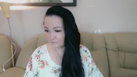 Snapshot of infinity_loveliness chatting on February 17, 2026, 8:00 am Infinity online show from February 17, 2026, 8:00 am