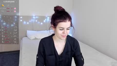 infinity_ti online show from January 19, 2026, 1:42 am