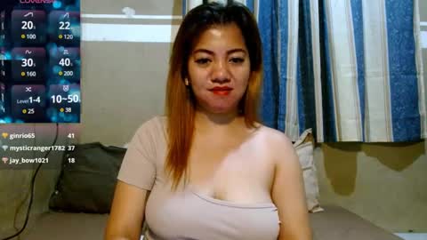 Infinitythegoddess online show from January 6, 2025, 6:52 pm